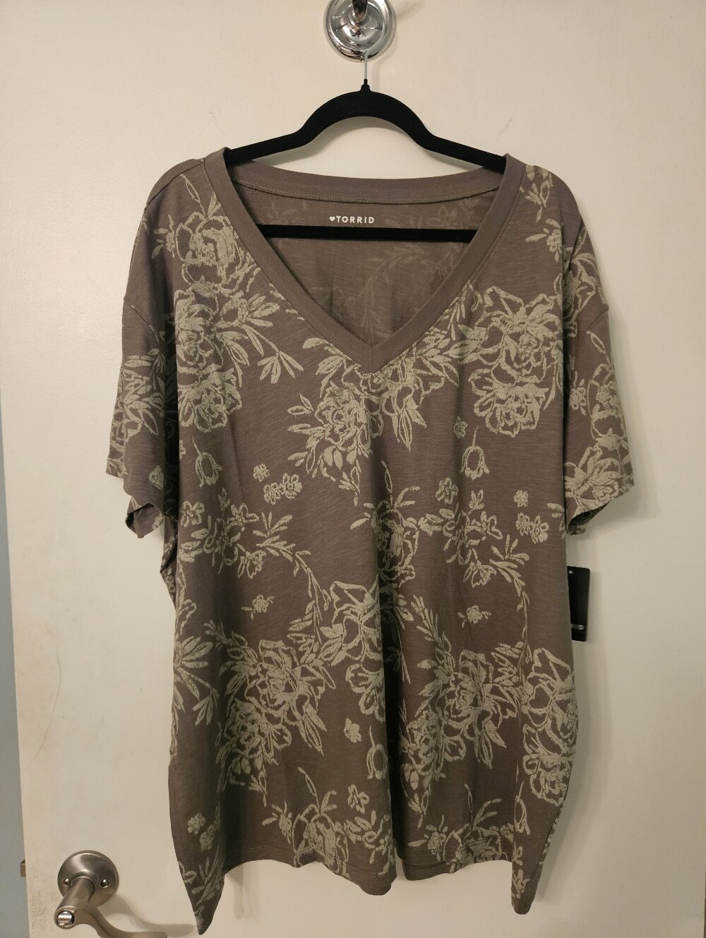 NWT - Green Floral Top